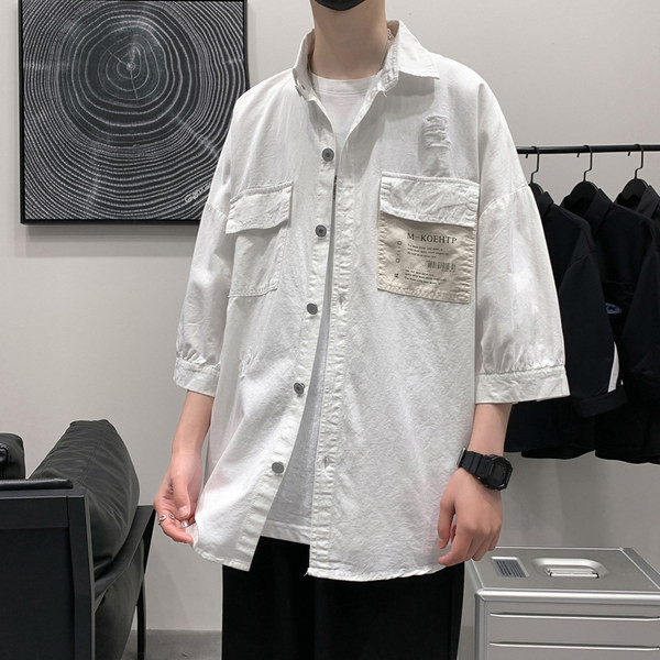 Лятна мъжка риза с джобове и надписи