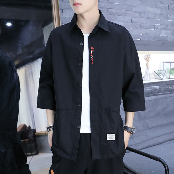 Ежедневна мъжка риза с емблема и бродиран надпис