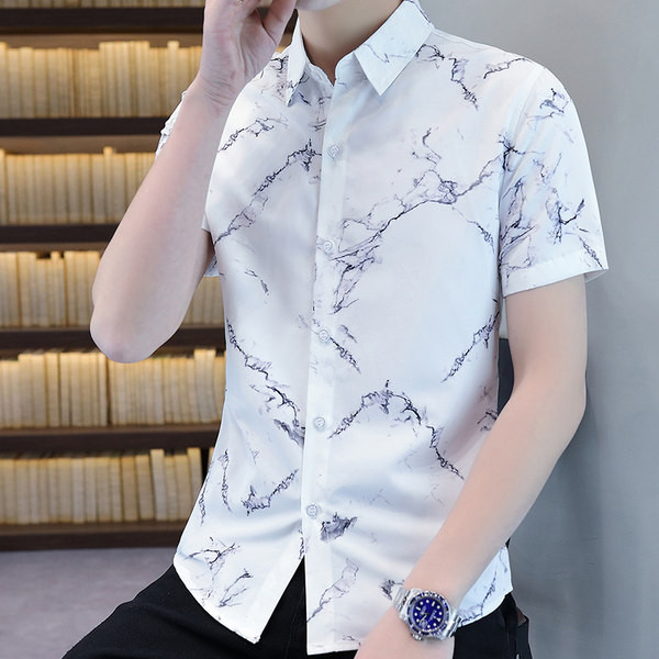 Цветна мъжка риза с класическа яка и къси ръкави