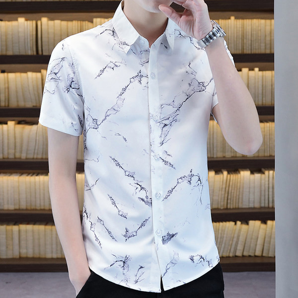 Цветна мъжка риза с класическа яка и къси ръкави