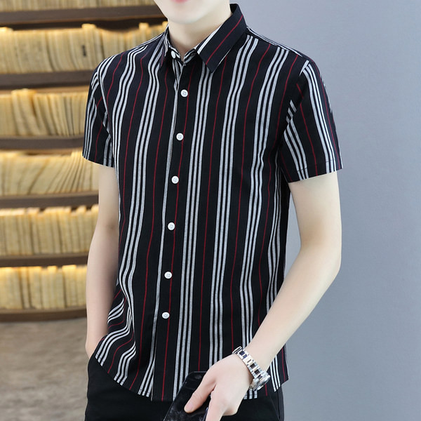 Мъжка раирана риза с къс ръкав и копчета