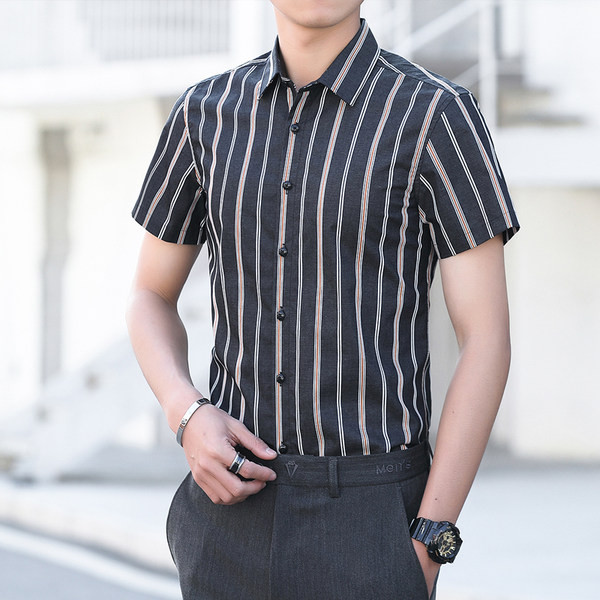 Актуална мъжка риза с къс ръкав