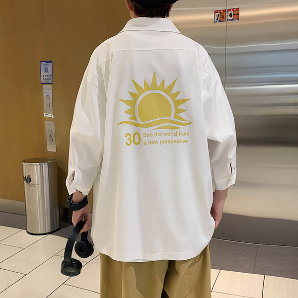 Лятна риза за мъже с щампа на гърба