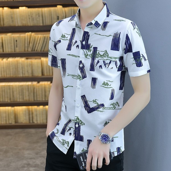 Цветна мъжка риза с апликации и къс ръкав