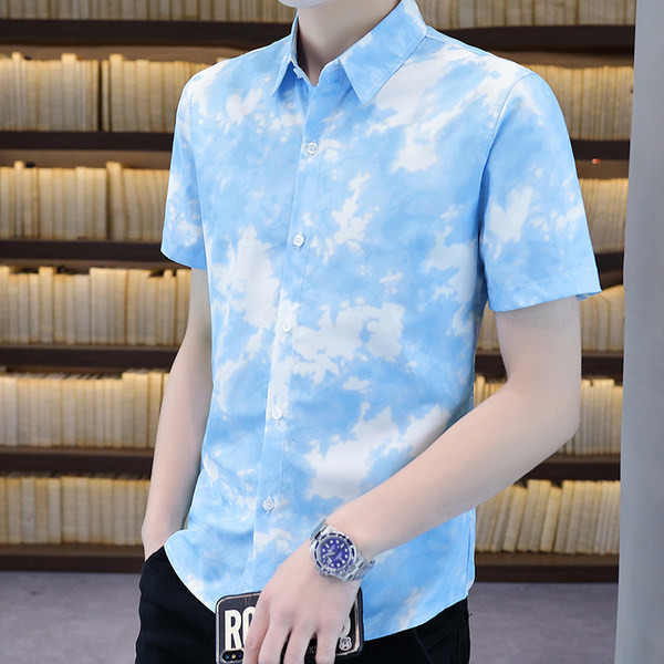 Цветна мъжка риза с копчета и къси ръкави