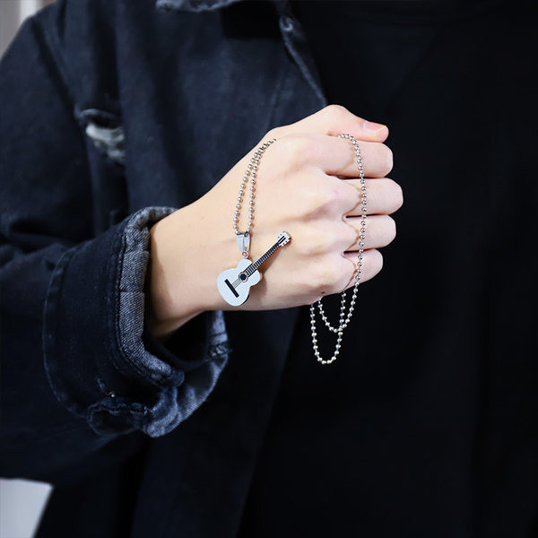 Мъжка стилна стоманена верижка с висулка китара