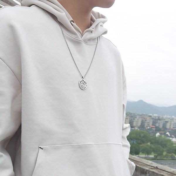 Ежедневна мъжка верижка с кръгла висулка