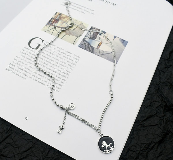 Модерна мъжка стоманена верижка с кръгла висулка