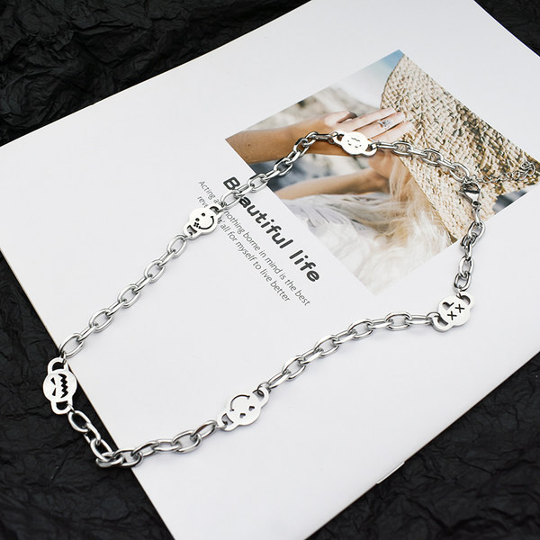 Мъжка актуална верижка от титаниева стомана