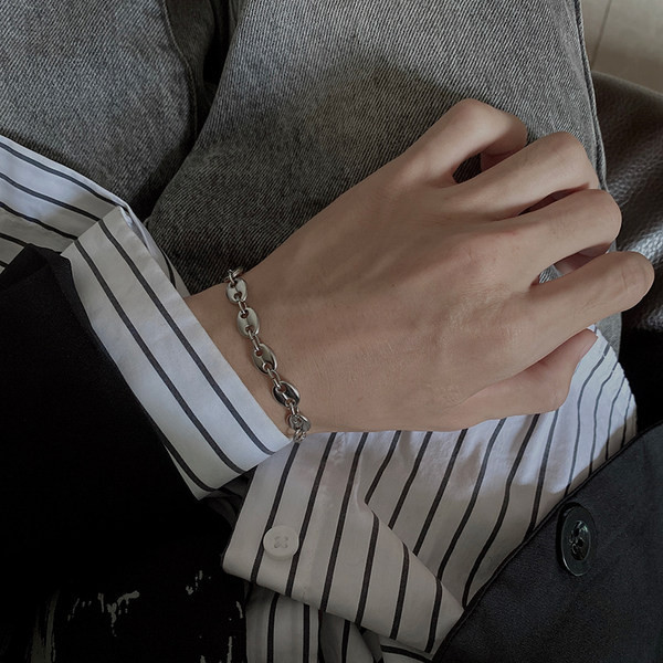 Elegantna muška čelična narukvica