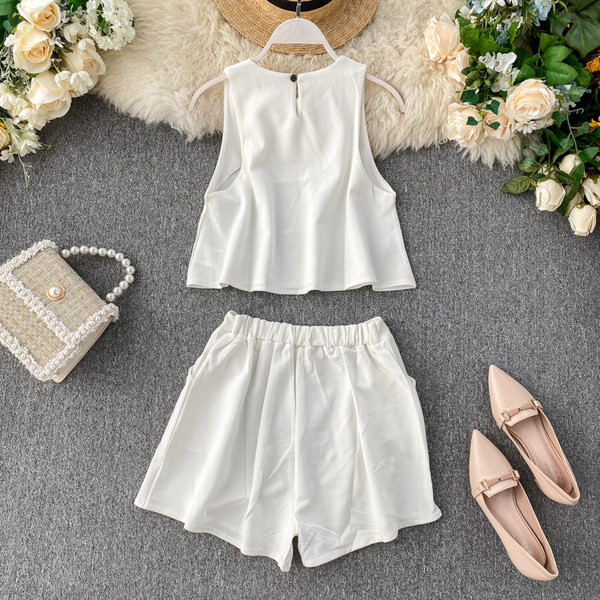 Ljetni ženski komplet top i kratke hlačice