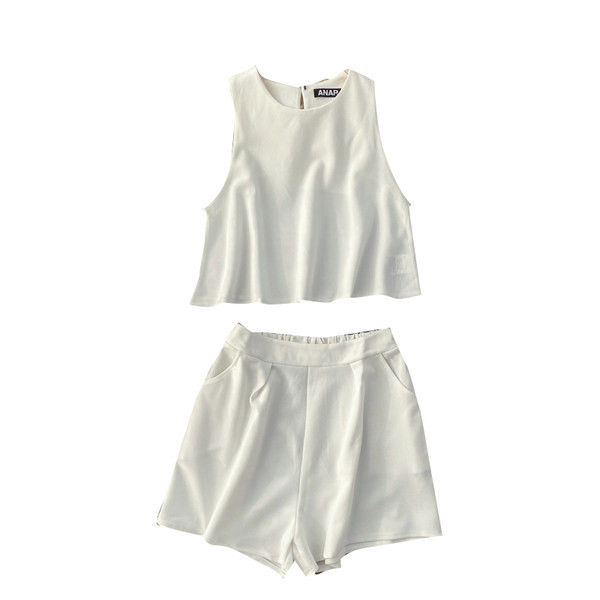 Ljetni ženski komplet top i kratke hlačice