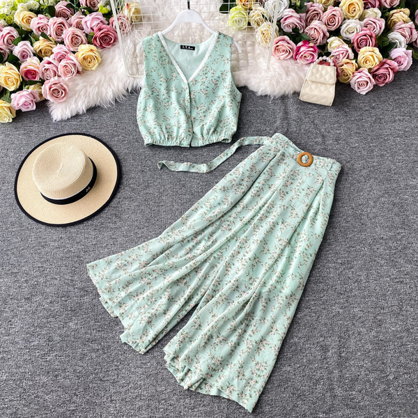 Ženski komplet s cvjetnim uzorkom i dugim hlačama