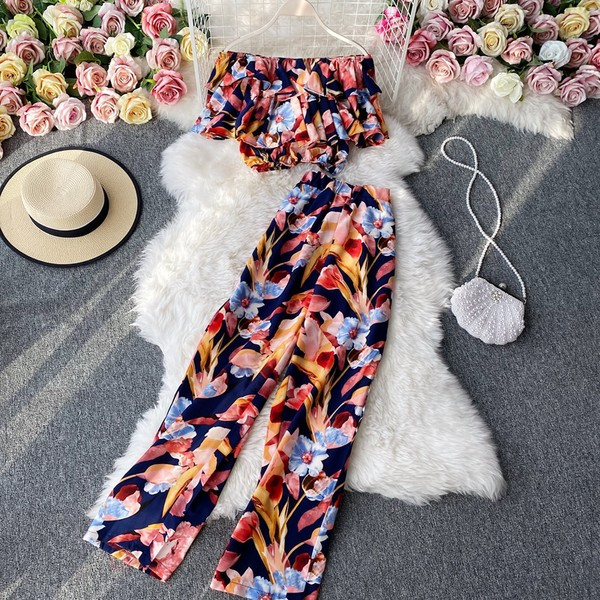 Šareni ženski komplet poprsja i dugih hlača