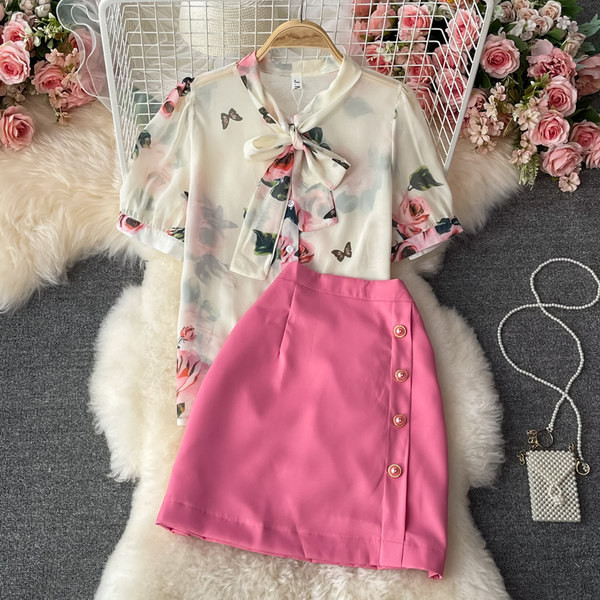 Novi model ženskih kompleta sa cvjetnim uzorkom