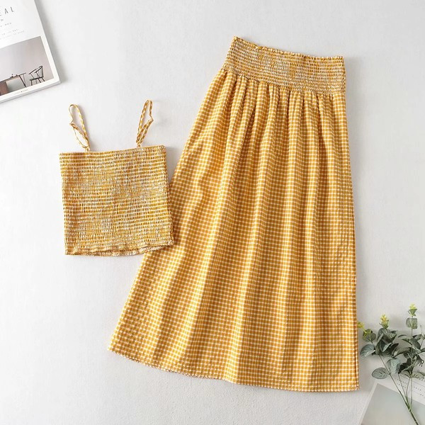 Vasaras rūtainu rūtu un svārku komplekts ar pogām