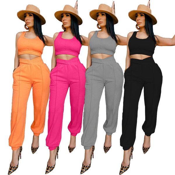 Sportsko-elegantno žensko odijelo s poprsjem i dugim hlačama