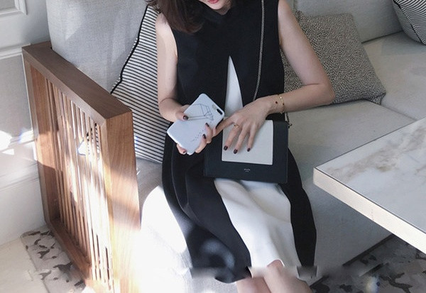 Stilīga sieviešu kleita grūtniecēm taisns modelis