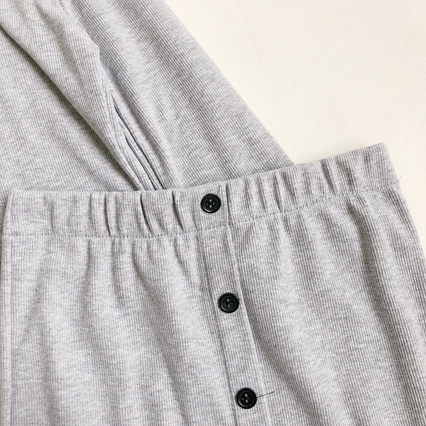 Ženski svakodnevni set na gumbe - u dvije boje