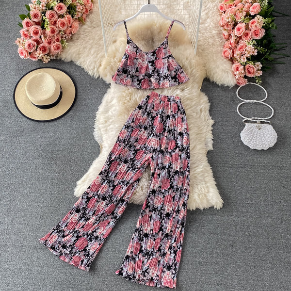 Ženski set sa cvjetnim uzorkom iz dva dijela