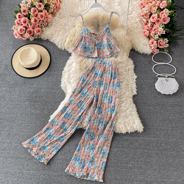 Ženski set sa cvjetnim uzorkom iz dva dijela