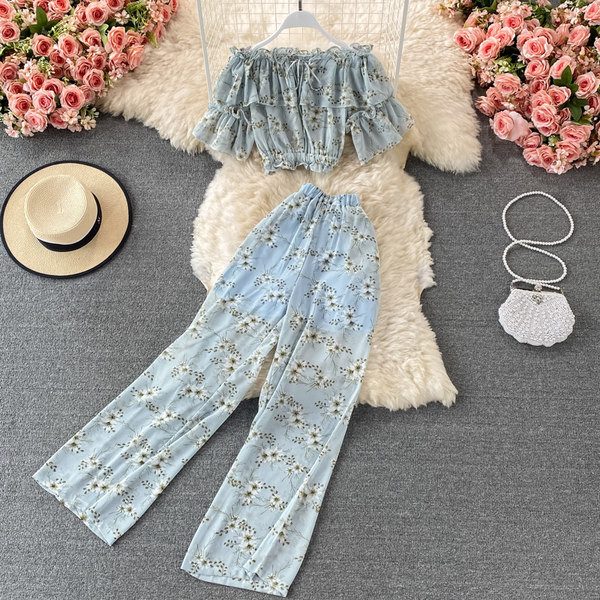 Ženski komplet s cvjetnim uzorkom u različitim bojama