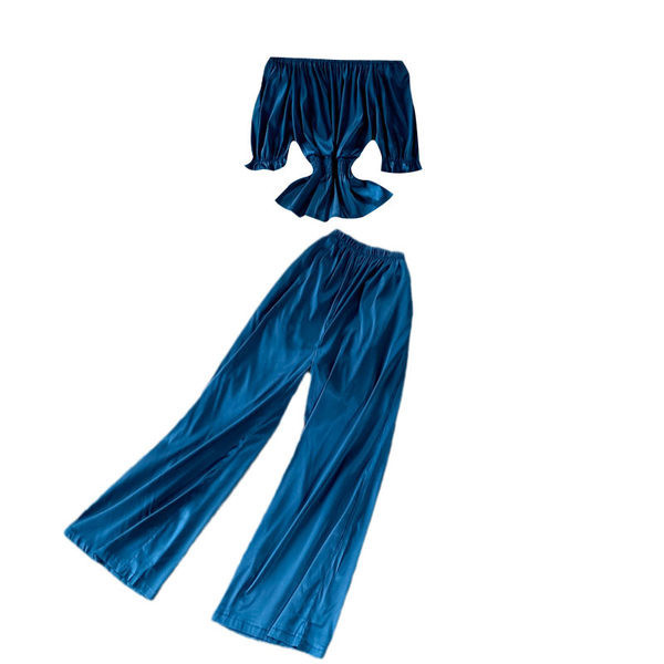 Novi model ženskog kompleta u četiri boje