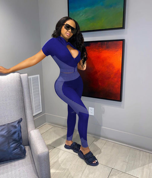 Ženski sportski tim - bešavne tajice i pripijeni gornji dio s patentnim zatvaračem