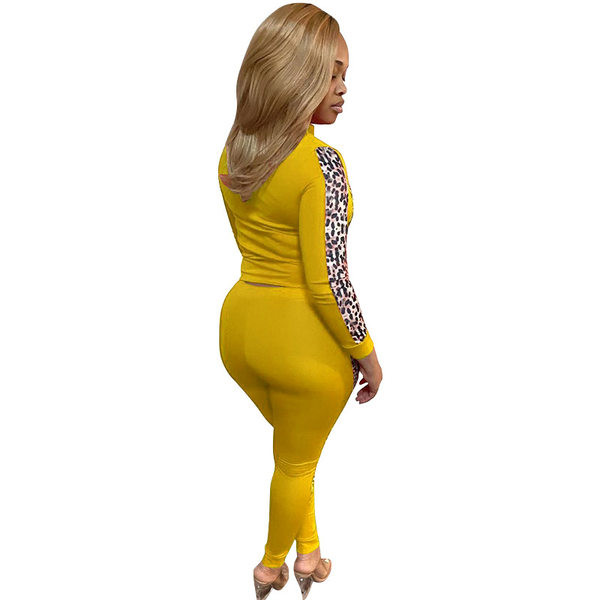 Novi model ženskog kompleta iz dva dijela u četiri boje sa animal printom - velika veličina