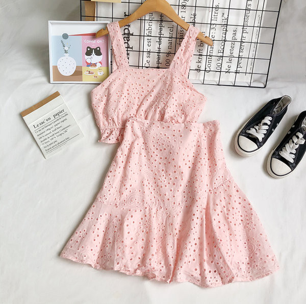 Moderan ženski komplet suknja i majica bez rukava