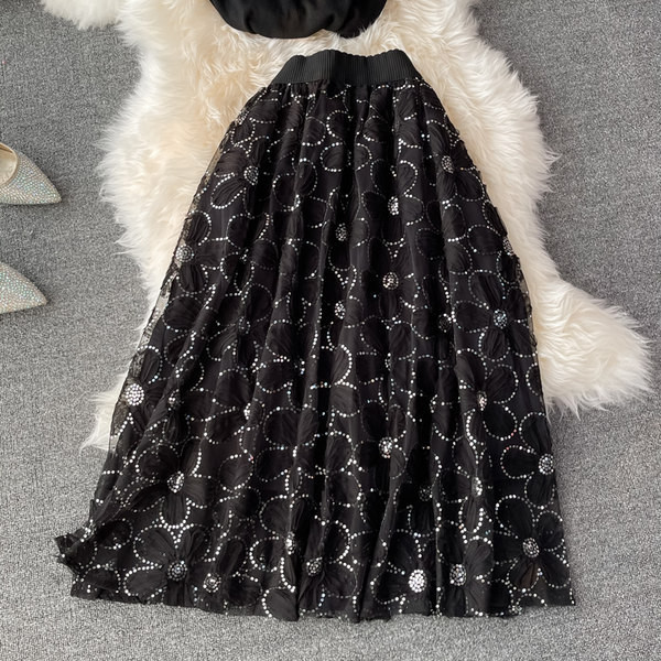 Elegantni ženski komplet s elastičnim strukom