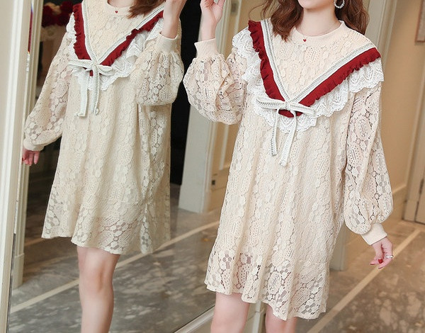 Moderna ženska čipkasta haljina s dugim rukavima za trudnice