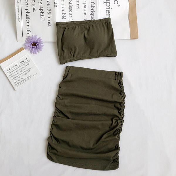 Ženski casual komplet iz dva dijela - suknja i poprsje