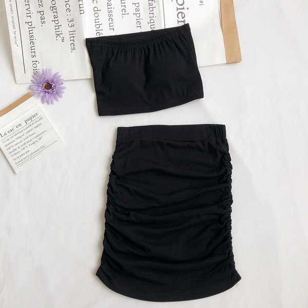 Ženski casual komplet iz dva dijela - suknja i poprsje