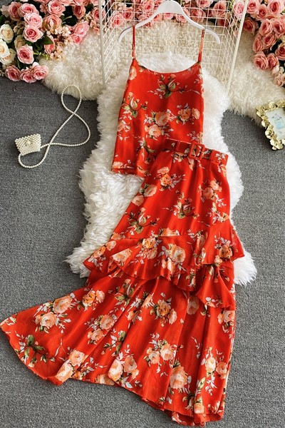 Ljetni ženski komplet sa cvjetnim uzorkom - majica bez rukava i suknja