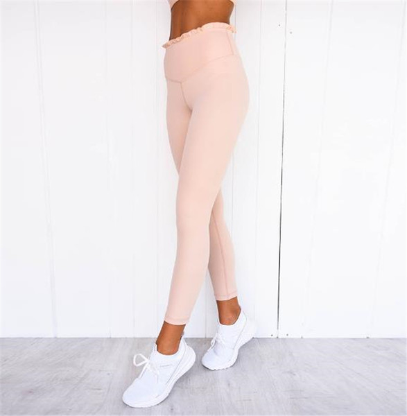 Sportsko-dnevni komplet poprsja i tajica