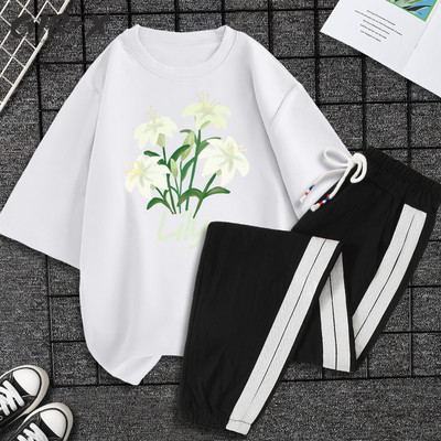 Casual ženski komplet majica kratkih rukava i hlača - razne aplikacije