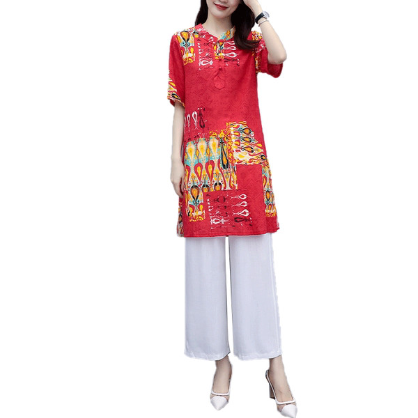 Γυναικείο μοντέρνο σετ από δύο μέρη με χρωματιστό μοτίβο