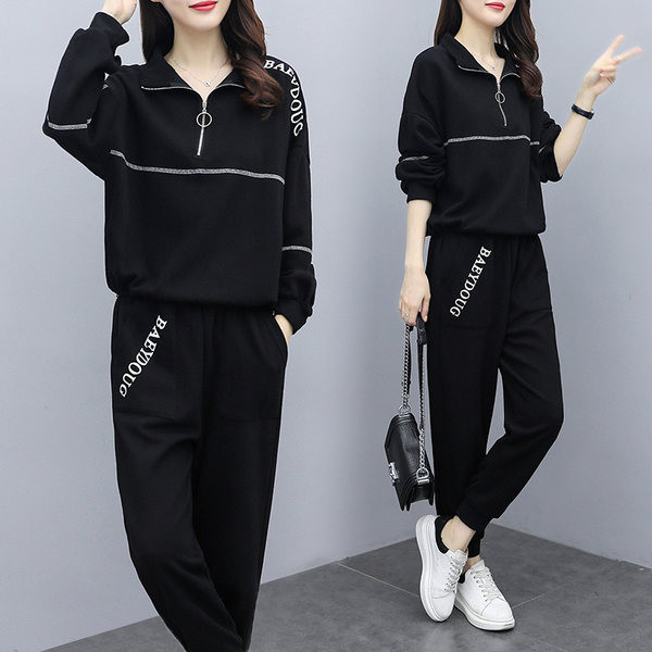 Dnevni ženski set sa patentnim zatvaračem i natpisima