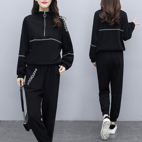 Dnevni ženski set sa patentnim zatvaračem i natpisima