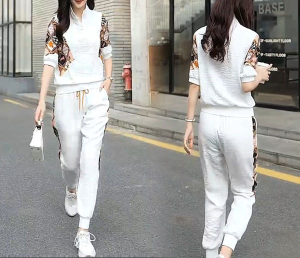 Jauna modeļa sieviešu komplekts ar rāvējslēdzēju - divas daļas