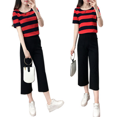 Μοντέρνο γυναικείο σετ από δύο μέρη - παντελόνι και μπλουζάκι