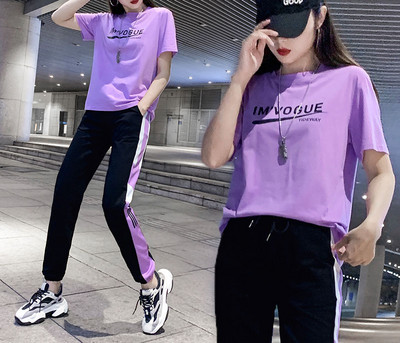 Γυναικεία αθλητικά και καθημερινά σετ με επιγραφή