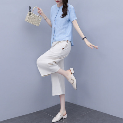 Μοντέρνο γυναικείο σετ -  μπλουζάκι και παντελόνια