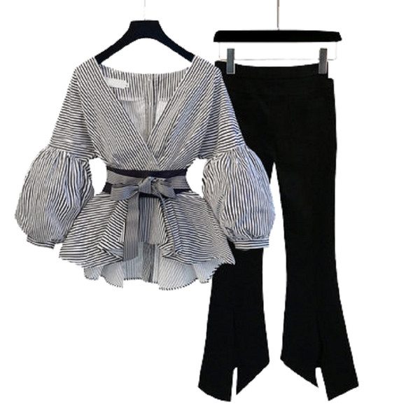 Jauna modeļa sieviešu komplekts no divām daļām - krekls un bikses