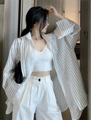 Γυναικείο μοντέρνο σετ -  μπλουζάκι και παντελόνι