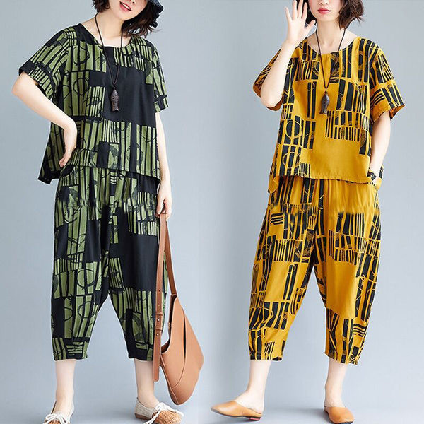 Plaša modeļa vasaras komplekts - T-krekls un bikses