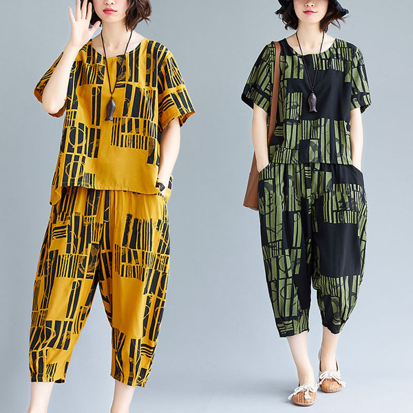 Plaša modeļa vasaras komplekts - T-krekls un bikses