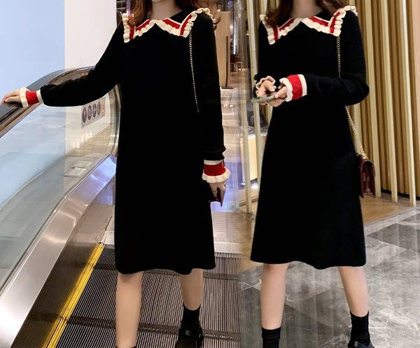 Ženska haljina za trudnice s dugim rukavima ravnog modela