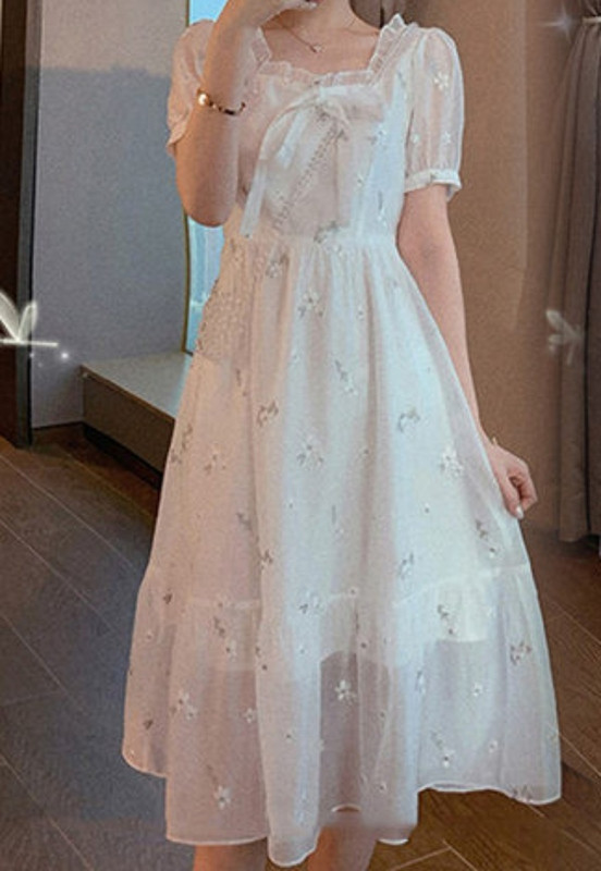 Ženska ležerna haljina izrezanog modela za trudnice